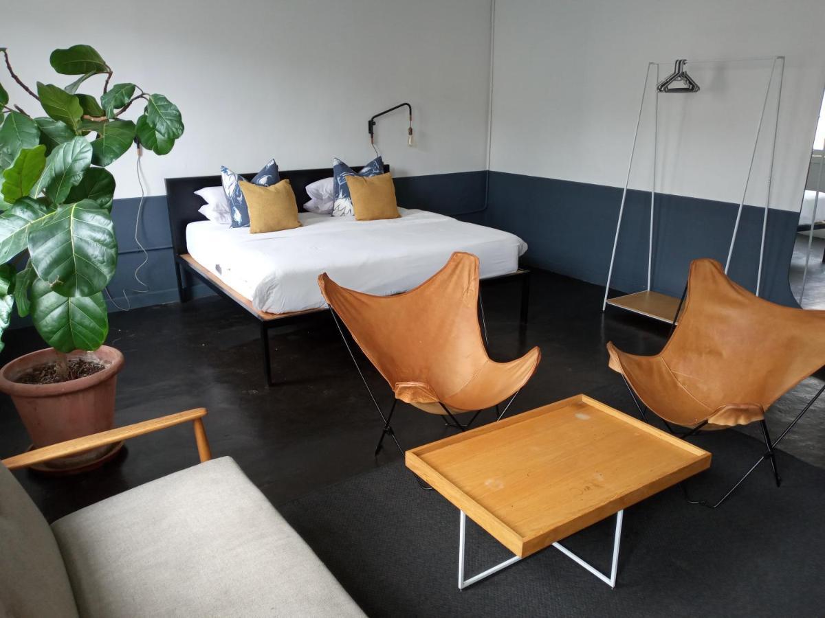 Halo Hybrid Hotel 德班 外观 照片